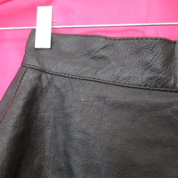 1980s NWT vintage black leather fringe shorts size small xs - Picture 5 of 6